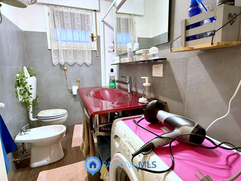 Immobile in esclusiva al Gruppo Padova MLS

Scopri questo grazioso MONOLOCALE AFFITTATO in zona S...