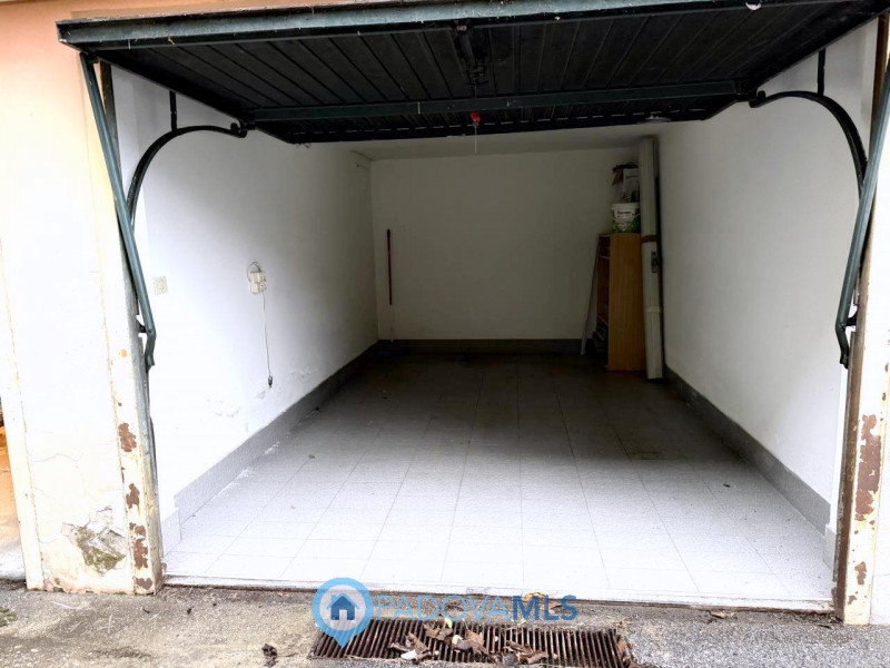 Immobile in esclusiva al Gruppo Padova MLS

Scopri questo grazioso MONOLOCALE AFFITTATO in zona S...