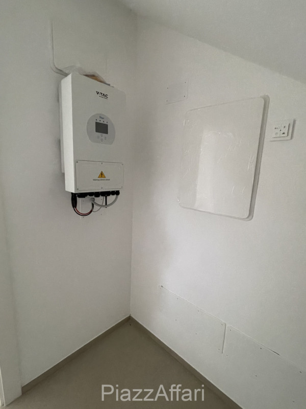 RIF. CAMP22

Proponiamo in vendita nel Comune di Campolongo Maggiore, in zona centrale a circa 40...