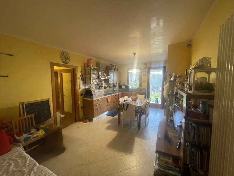 A Fietta di Paderno del Grappa in zona tranquilla e comoda ai servizi siamo a proporre in vendita...