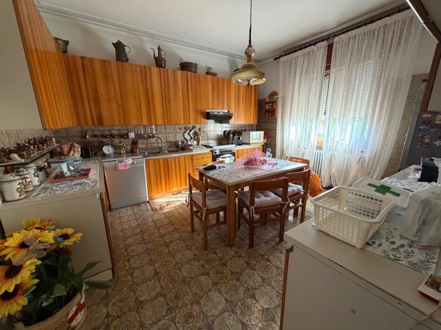 VIGODARZERE: CLASSE ENERGETICA G EPgl,nren 315,68 KWh/mq anno
Proponiamo porzione di casa accosta...