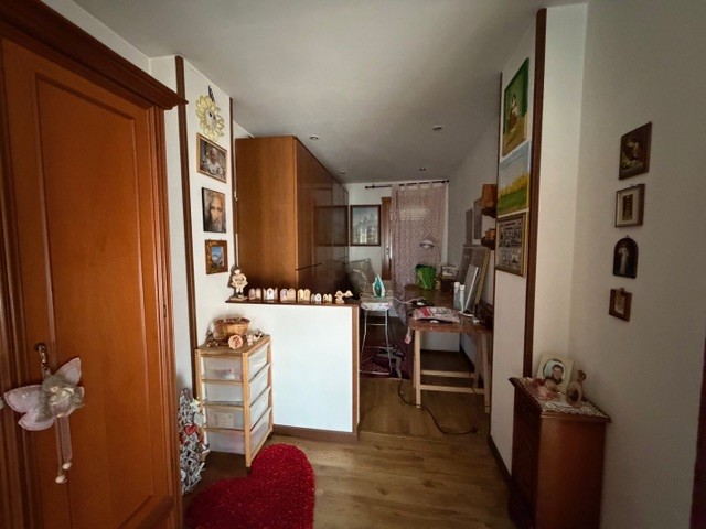 VIGODARZERE: CLASSE ENERGETICA G EPgl,nren 315,68 KWh/mq anno
Proponiamo porzione di casa accosta...