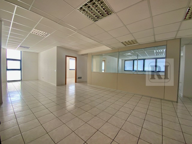 In affitto a Padova Z.i. , nella rinomata zona industriale di Padova (Padova Z.I.), proponiamo un...