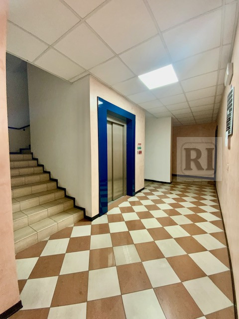 In affitto a Padova Z.i. , nella rinomata zona industriale di Padova (Padova Z.I.), proponiamo un...