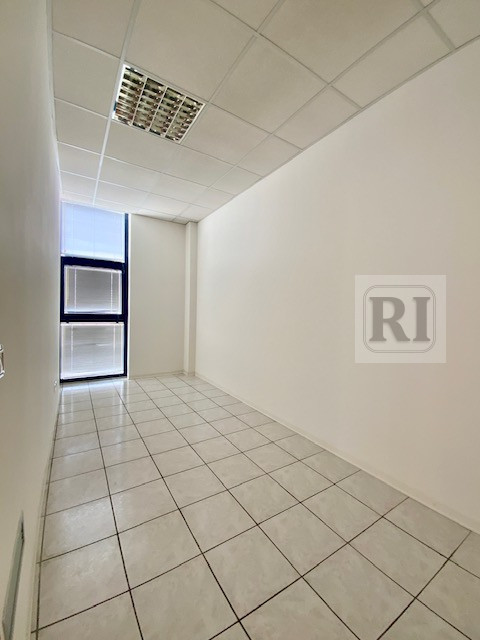 In affitto a Padova Z.i. , nella rinomata zona industriale di Padova (Padova Z.I.), proponiamo un...