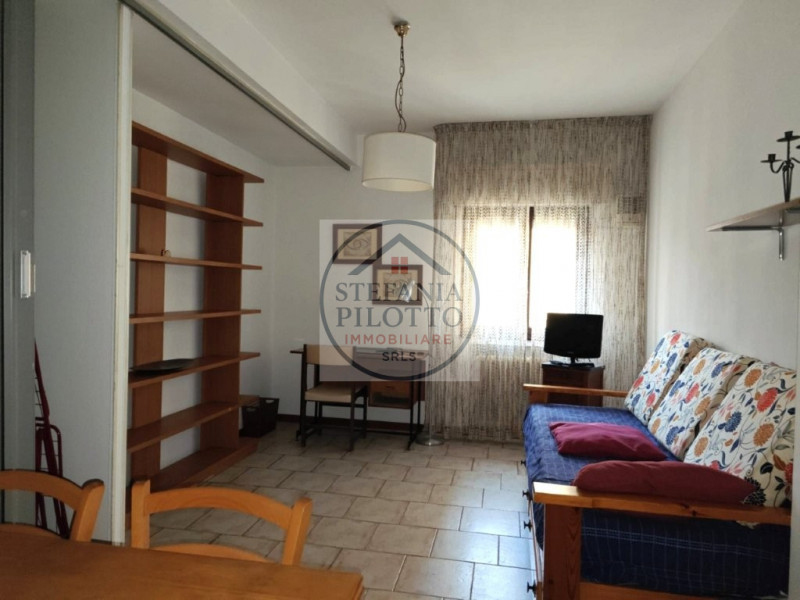 Corso Milano Adiacenze- Stefania Pilotto Immobiliare propone in affitto bilocale di 60 mq. L'immo...