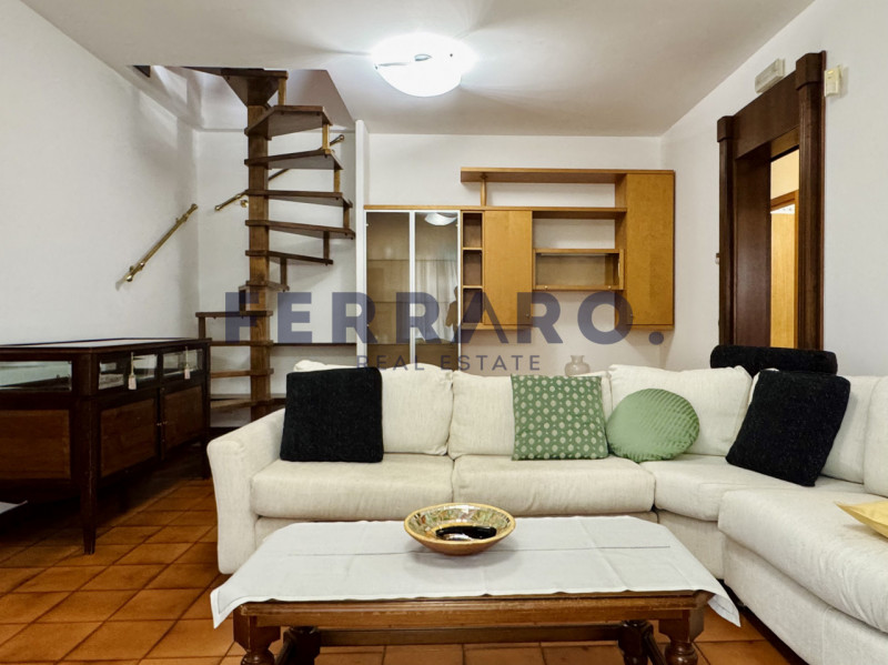 Treviso, zona Santa Bona. Codice YA9.

Si propone in locazione una introvabile casa a schiera di ...