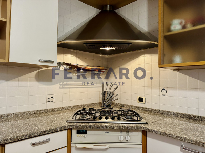 Treviso, zona Santa Bona. Codice YA9.

Si propone in locazione una introvabile casa a schiera di ...