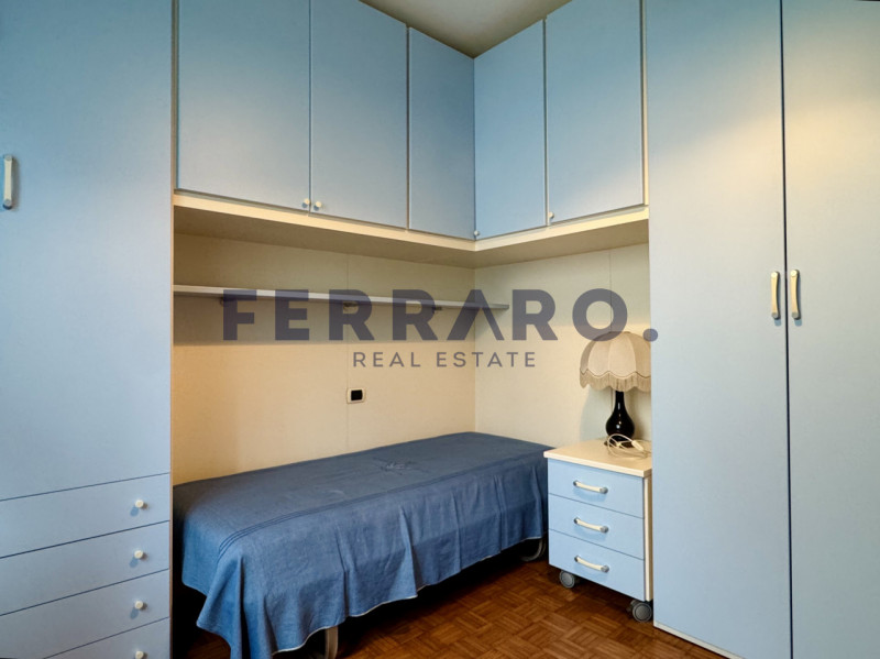 Treviso, zona Santa Bona. Codice YA9.

Si propone in locazione una introvabile casa a schiera di ...