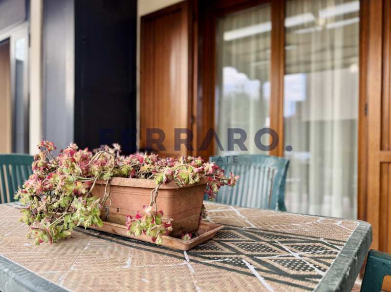 Treviso, zona Santa Bona. Codice YA9.

Si propone in locazione una introvabile casa a schiera di ...