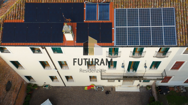 CAMISANO VICENTINO – CENTRO | RIF. RES8 PER INFO: 0444/310220

All’ingresso del cuore pulsante di...