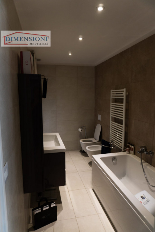 ALBIGNASEGO Località Mandriola, elegante Bifamiliare in classe A4 con ampi spazi e giardino priva...