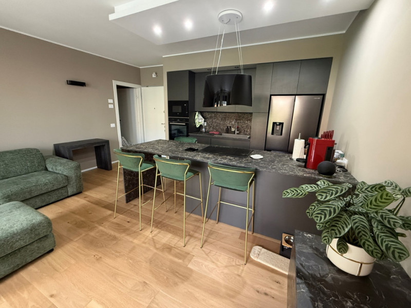 NUOVO APPARTAMENTO  BICAMERE CON GIARDINO ESCLUSIVO DI MQ.150 E GARAGE DOPPIO. EURO 285.000 + ARR...