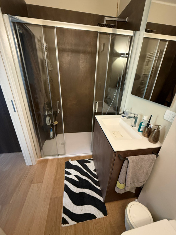 NUOVO APPARTAMENTO  BICAMERE ARREDATO CON GIARDINO ESCLUSIVO DI MQ.150 E GARAGE DOPPIO. EURO 325....