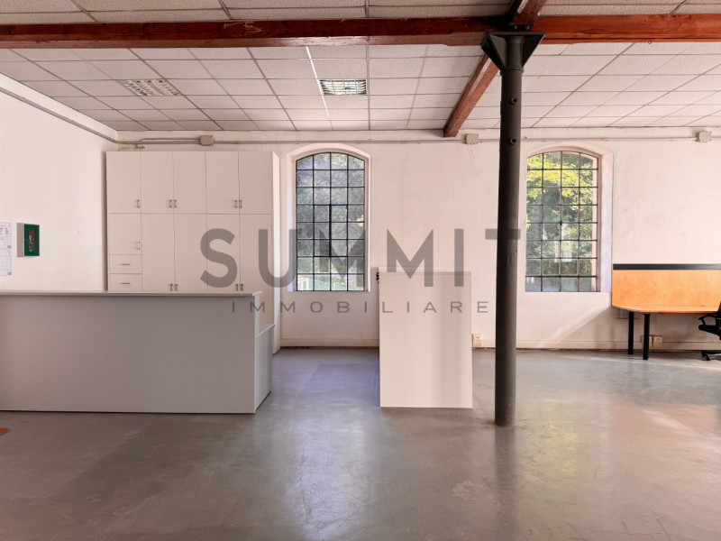 SCHIO - Tretto: disponibili in vendita SPAZI ad uso commerciale/direzionale/artigianale  di diver...