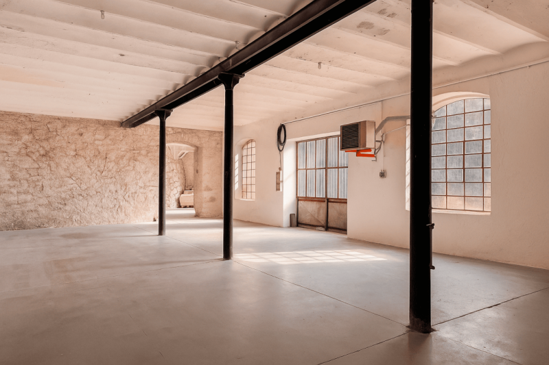 SCHIO - Tretto: disponibili in vendita SPAZI ad uso commerciale/direzionale/artigianale  di diver...