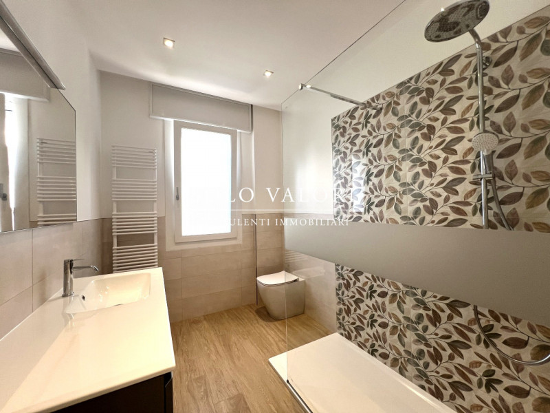 Rif. A901 (per info 3926956333)


In una curata palazzina situata vicino al centro di Castelfranc...