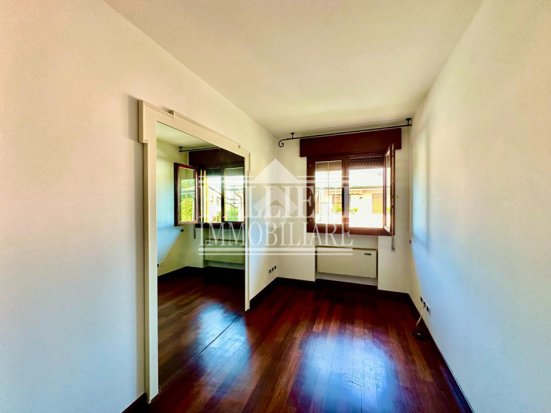 MESTRINO - porzione di bifamiliare situata nel cuore del centro, dove tutti i servizi sono comoda...