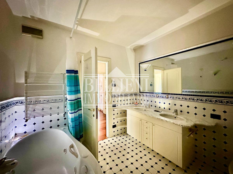 MESTRINO - porzione di bifamiliare situata nel cuore del centro, dove tutti i servizi sono comoda...