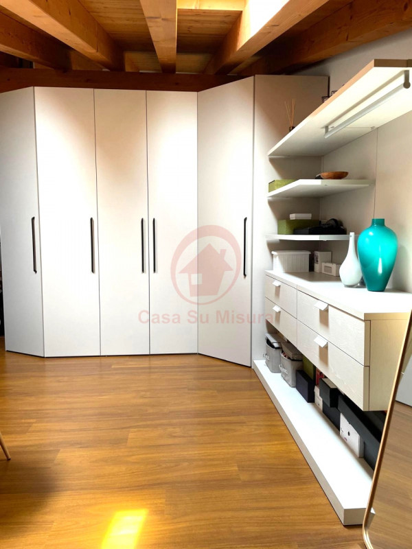 PIANIGA, MELLAREDO RIF. EA167: Casa Su Misura ha il piacere di proporvi recente duplex al primo e...