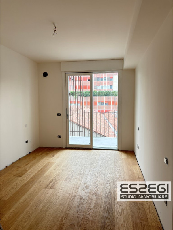 PADOVA CENTRO STORICO: Vendesi appartamenti bicamere in prestigioso edificio residenziale di nuov...