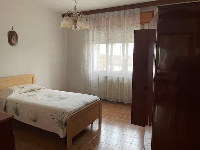 Oggi vi proponiamo un'abitazione inserita in un fabbricato composto solamente da due unità, una a...