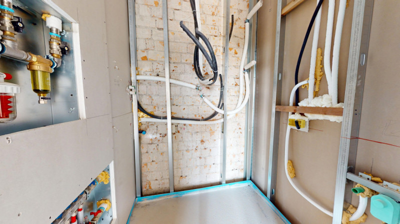 ARACELI

ULTIMA UNITA' DISPONIBILE

Inserito in una zona comoda a tutti i principali servizi e a ...