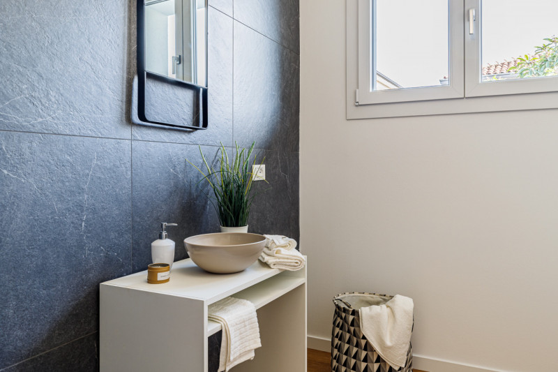 ARACELI
 
Nel cuore della tranquilla Araceli, uno dei quartieri più amati di Vicenza, in contesto...