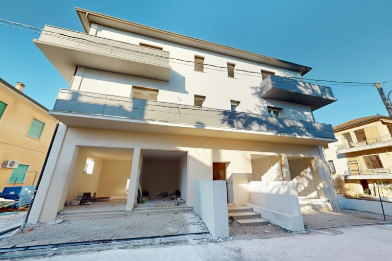 ARACELI

ULTIMA UNITA' DISPONIBILE

Inserito in una zona comoda a tutti i principali servizi e a ...