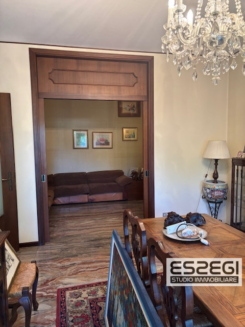 PADOVA*FORCELLINI: Spaziosissimo appartamento situato nel cuore del quartiere di Forcellini, all'...