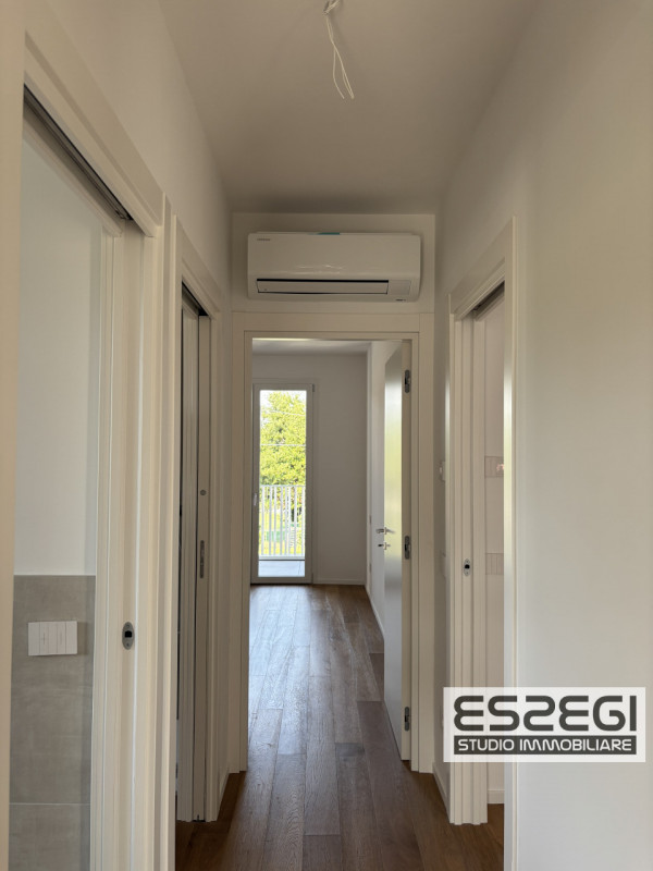 PADOVA- MADONNA PELLEGRINA: Appartamento al piano terra con ingresso indipendente e giardino priv...