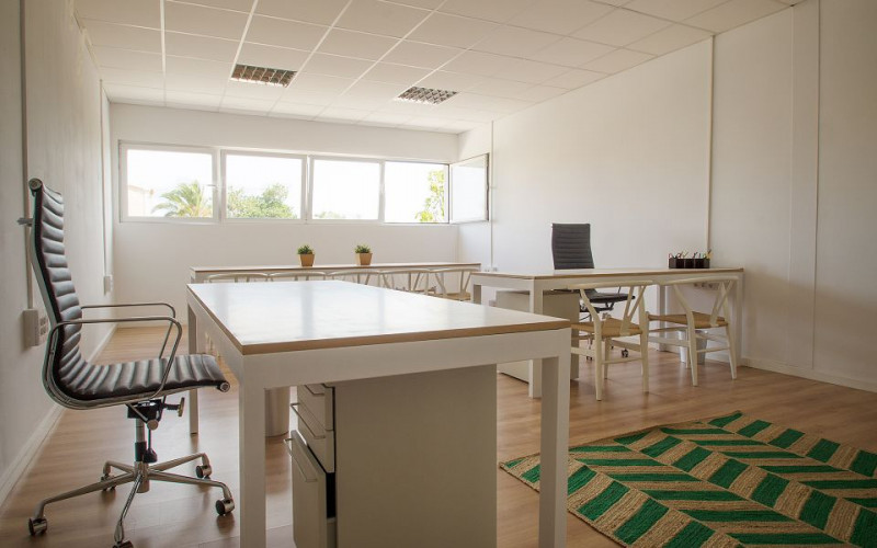 Scopri un'opportunità unica per il tuo business! Nel centro di Limena si propone in affitto uffic...