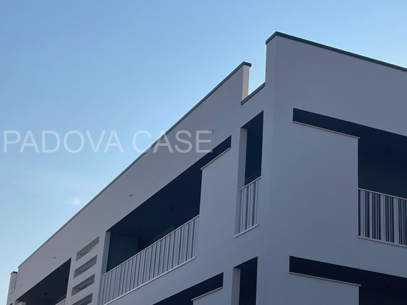 Eleganza contemporanea e tecnologia avanzata nel cuore di Padova – Madonna Pellegrina

In uno dei...