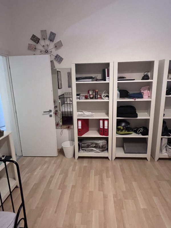 FACCIOLATI-ZONA OSPEDALI: contesto signorile, comodo a tutti i principali servizi e mezzi di tras...