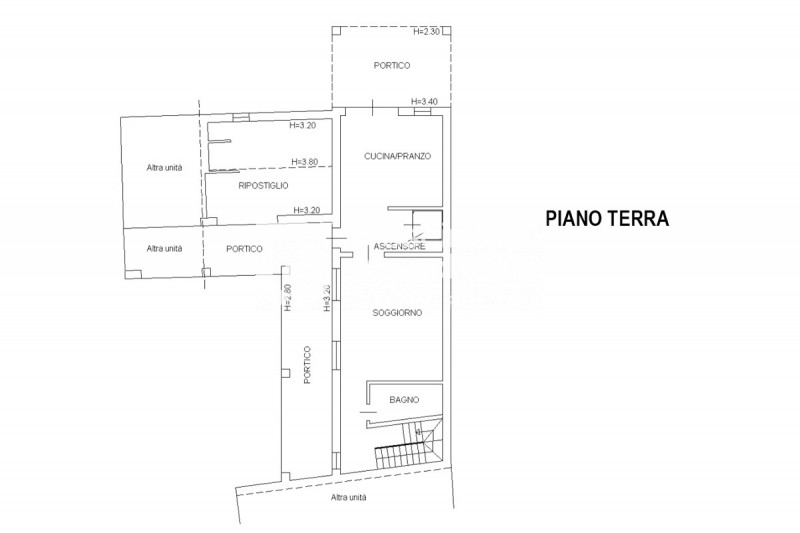 (Per INFO Feltrin ing. Gianni 3288349492) Proponiamo in vendita bifamiliare con ampi spazi a Carm...