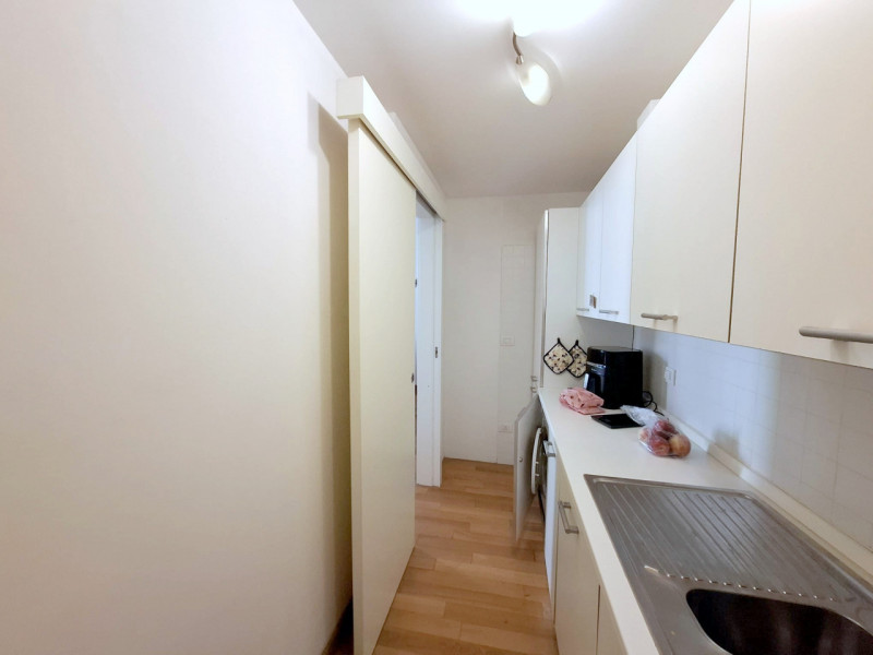 APPARTAMENTO ARREDATO IN CENTRO - CORSO MILANO € 1.000 MENSILI 

Se desideri vivere nel cuore pul...