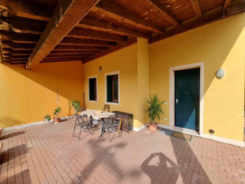 Vo' (PD), Via Vo' di Sotto, proponiamo in Vendita porzione di Bifamiliare di recente costruzione,...