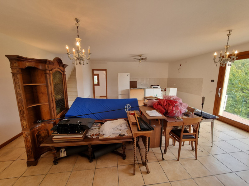 Vo' (PD), Via Vo' di Sotto, proponiamo in Vendita porzione di Bifamiliare di recente costruzione,...