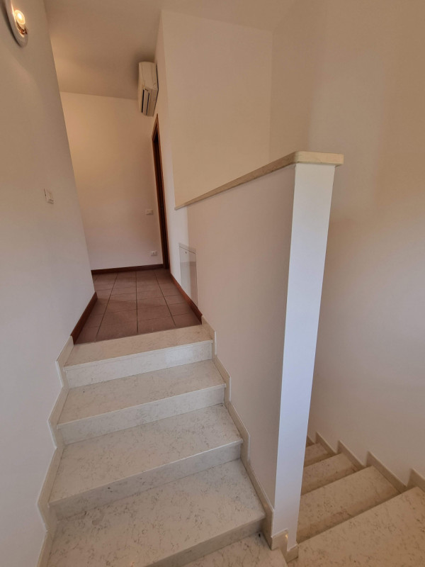 Vo' (PD), Via Vo' di Sotto, proponiamo in Vendita porzione di Bifamiliare di recente costruzione,...