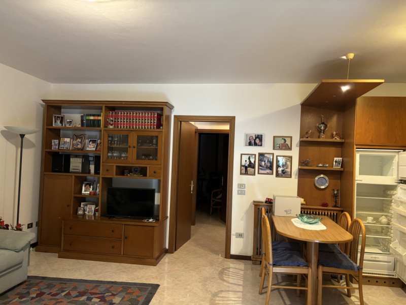 A BAGNOLI DI SOPRA APPARTAMENTO IN LOCAZIONE !!!, COMODISSIMO, AL PIANO TERRA CON TAVERNA E GIARD...