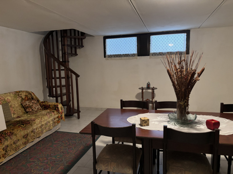 A BAGNOLI DI SOPRA APPARTAMENTO IN LOCAZIONE !!!, COMODISSIMO, AL PIANO TERRA CON TAVERNA E GIARD...