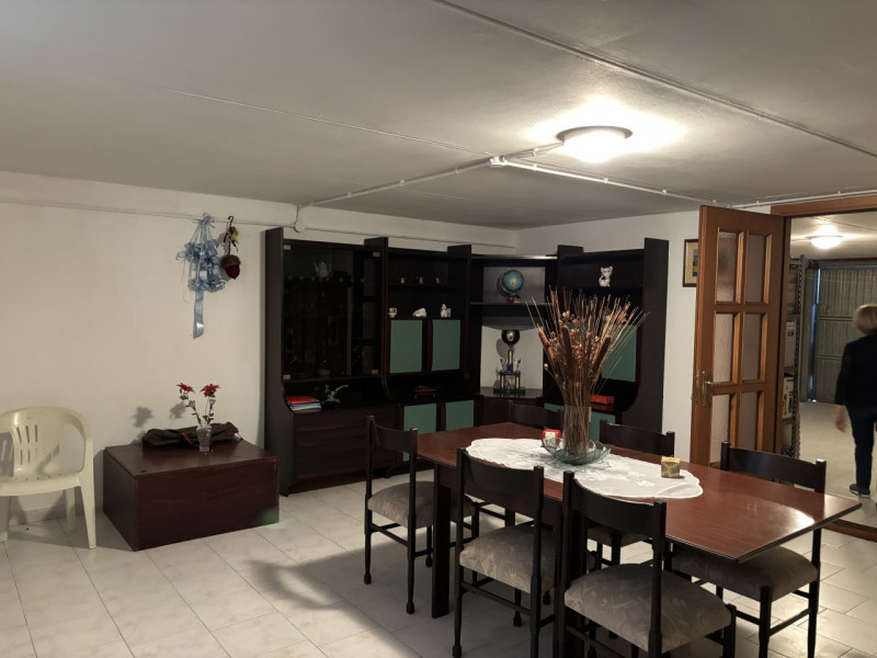 A BAGNOLI DI SOPRA APPARTAMENTO IN LOCAZIONE !!!, COMODISSIMO, AL PIANO TERRA CON TAVERNA E GIARD...