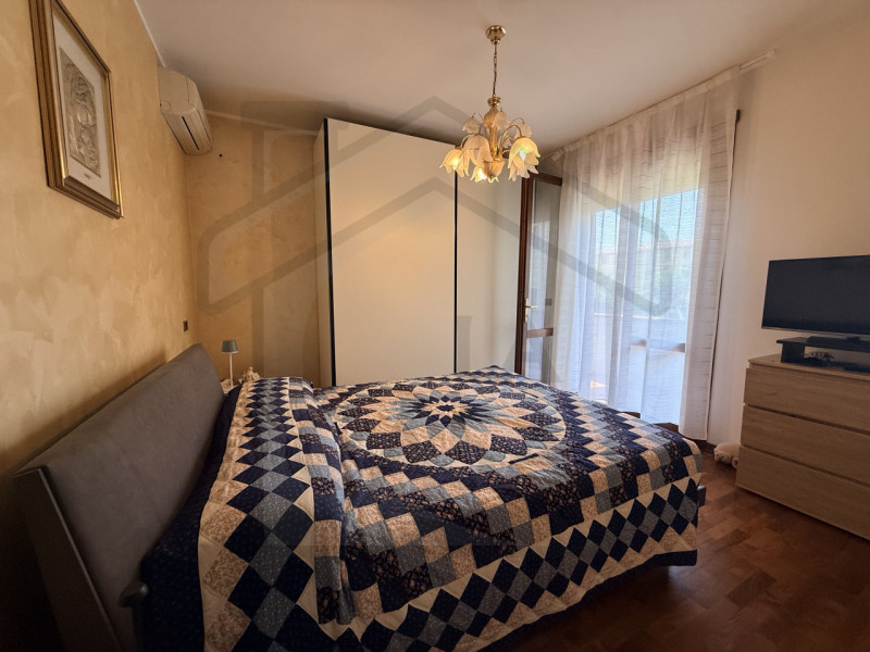 ABANO TERME - Elegante porzione di bifamiliare situata nel cuore del tranquillo quartiere residen...