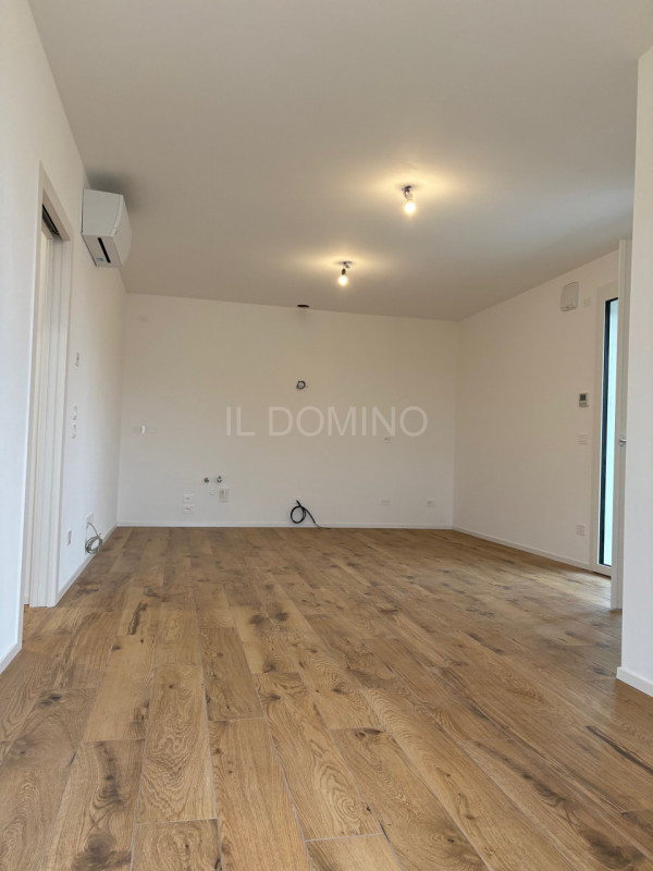 Disponibile da subito, nuovo appartamento in contesto signorile di solo 2 unità abitative, comple...