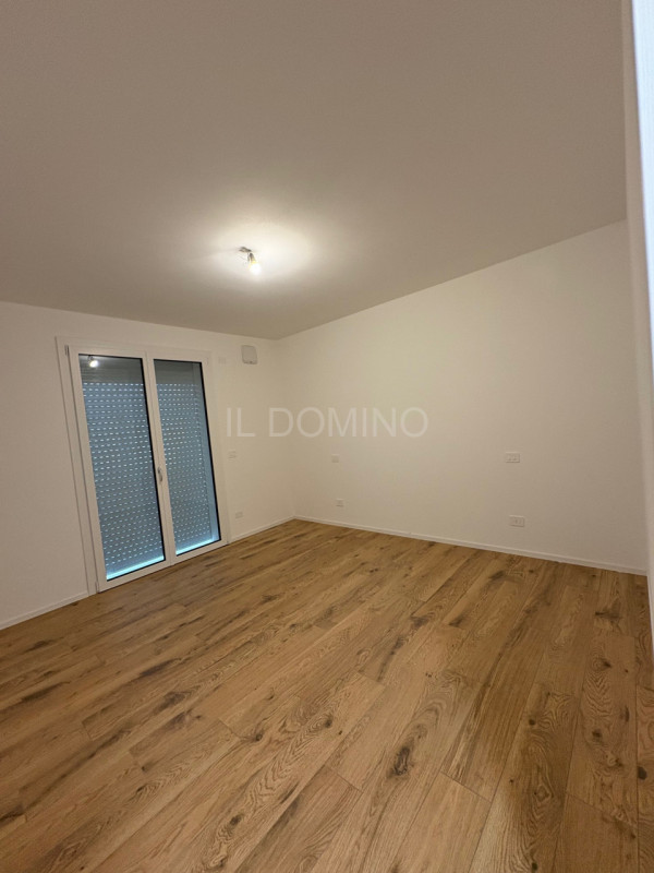 Disponibile da subito, nuovo appartamento in contesto signorile di solo 2 unità abitative, comple...