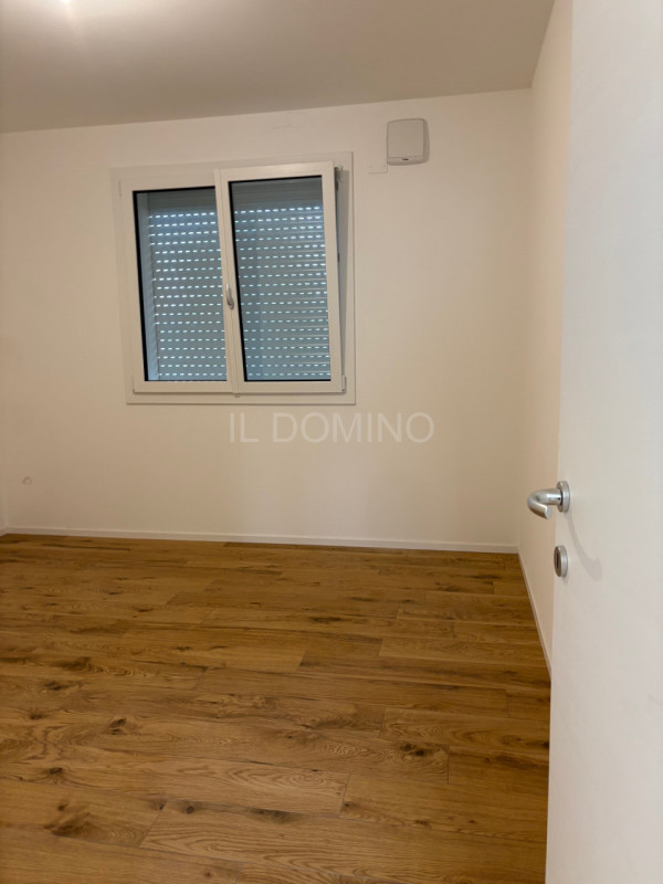 Disponibile da subito, nuovo appartamento in contesto signorile di solo 2 unità abitative, comple...