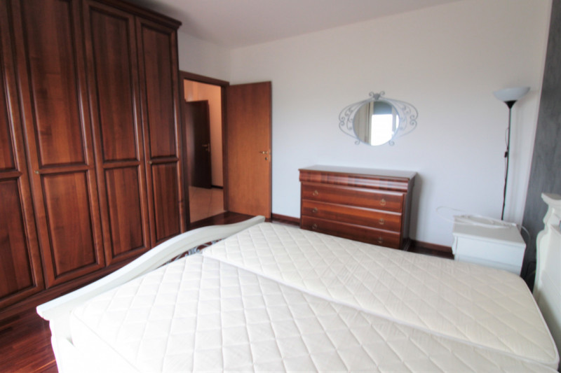 Brugine: appartamento al secondo e ultimo piano senza ascensore composto da ingresso, soggiorno c...