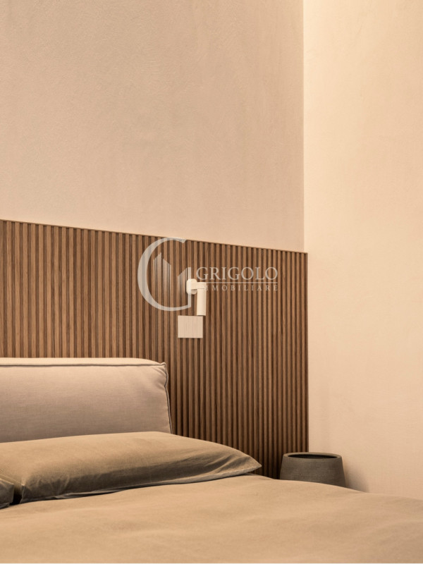 All’interno dell’esclusiva e rinomata “Corte Verde”, a pochi passi dal Centro Storico, proponiamo...