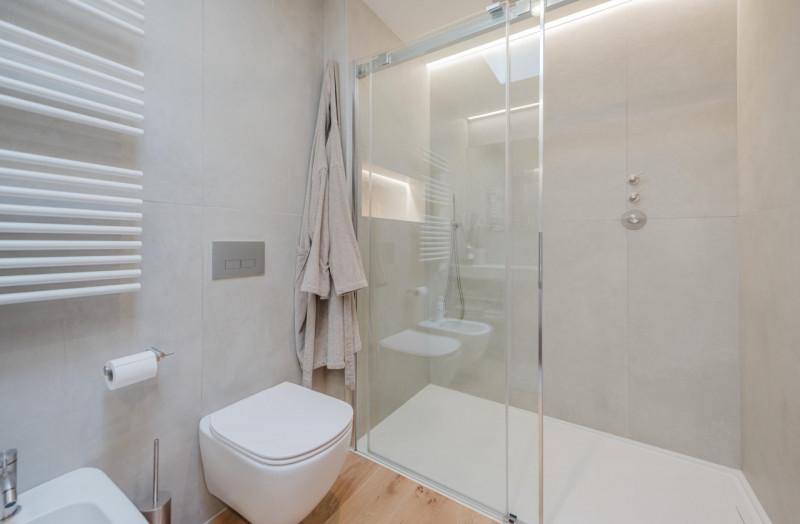 All’interno dell’esclusiva e rinomata “Corte Verde”, a pochi passi dal Centro Storico, proponiamo...