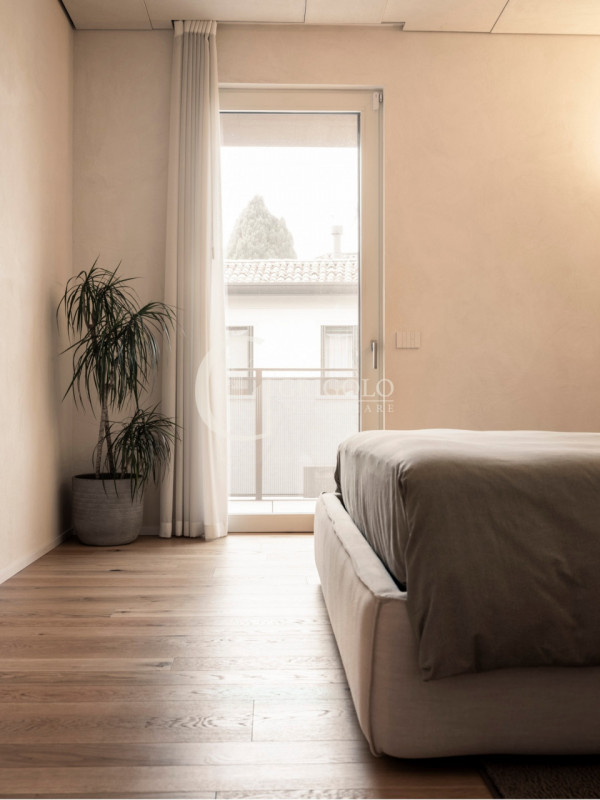 All’interno dell’esclusiva e rinomata “Corte Verde”, a pochi passi dal Centro Storico, proponiamo...